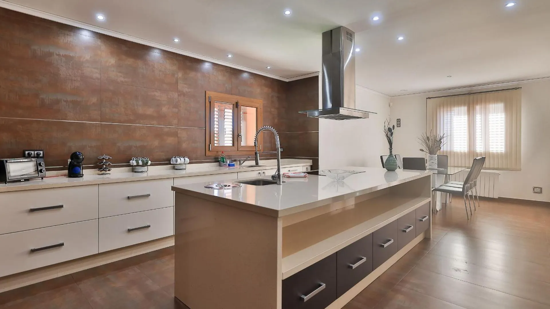 Вилла Casa Fenix Сан-Антонио-Абад 0*,  Испания